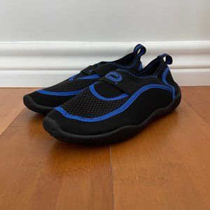WALMART Boy's Water Shoes